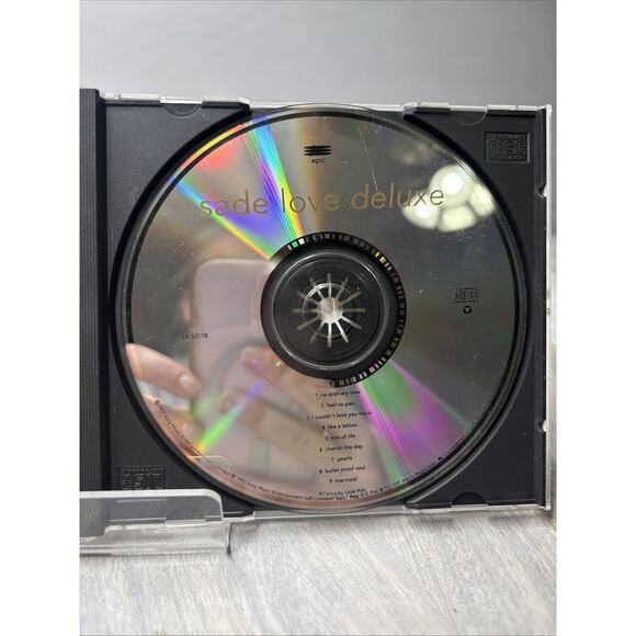 Sade – Love Deluxe CD 1992 R&B Soul Classic - Picture 4 of 5